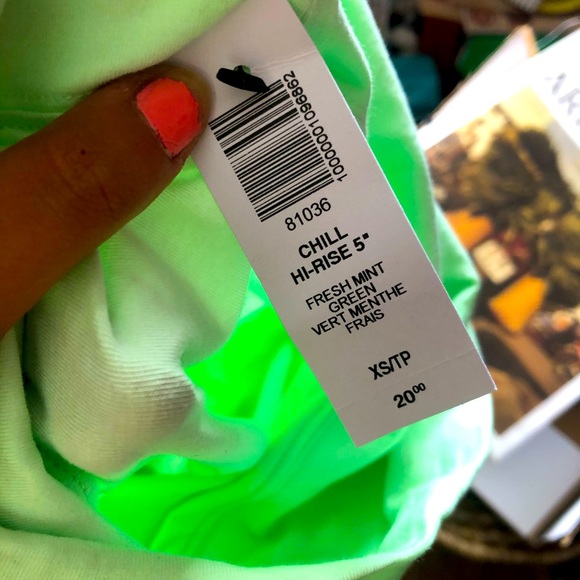 NWT ARTZIA TNA ATMOSPHERE 5’ CHILL - Picture 1 of 3